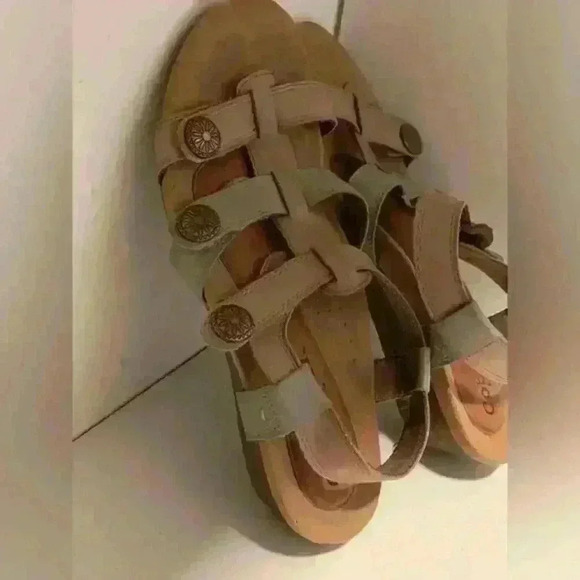 Cobb Hill By New Balance Womens Sz 8 Leather Embellished Wedge Strap Sandals - Picture 8 of 14